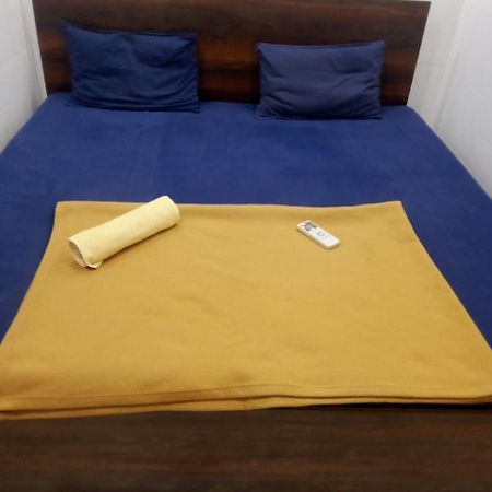 Patel'S Guest House Surat Buitenkant foto