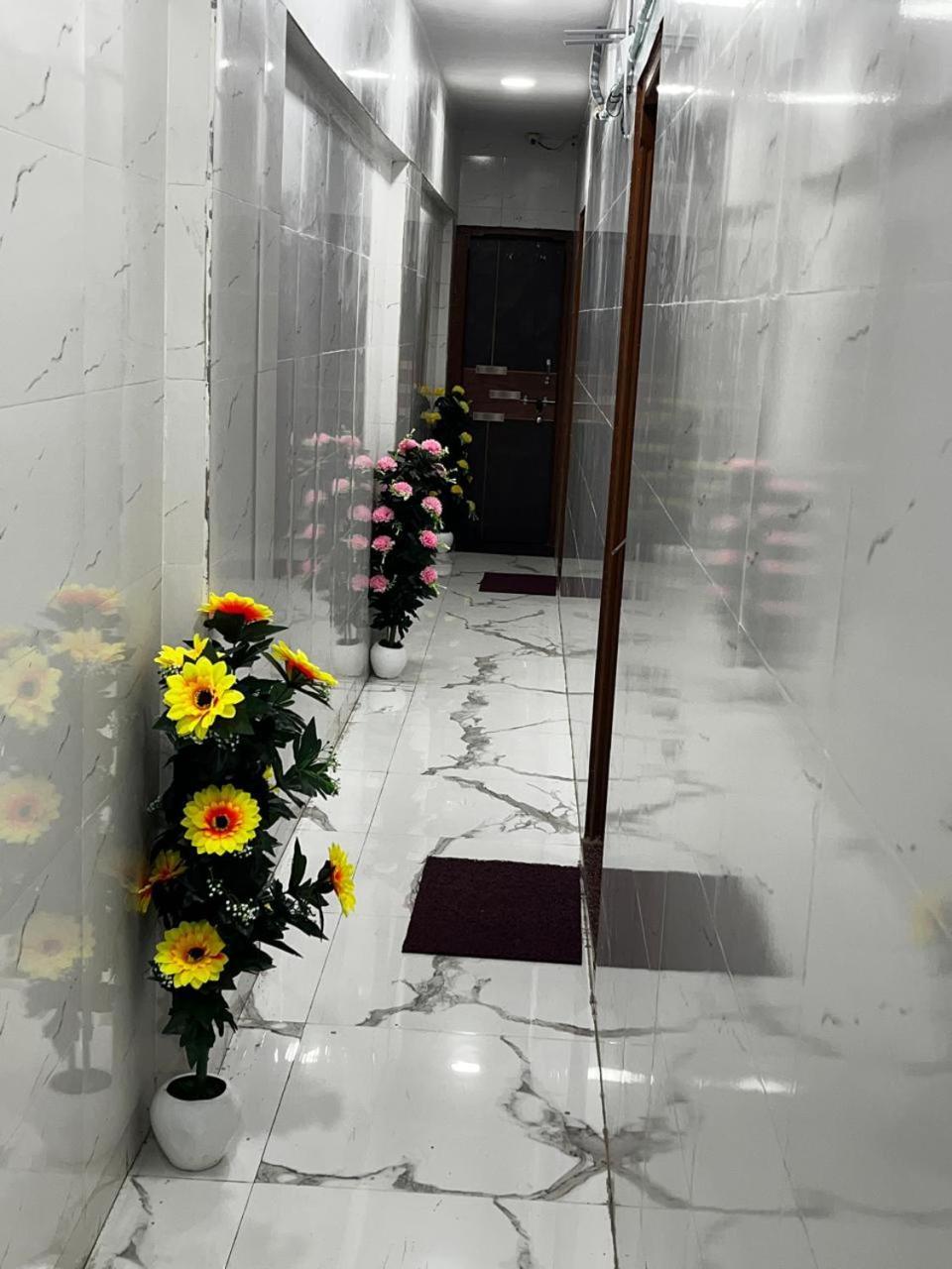 Patel'S Guest House Surat Buitenkant foto
